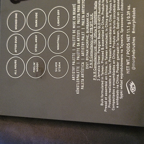 Morphe 9W smoke and shadow pallet - Picture 3 of 5